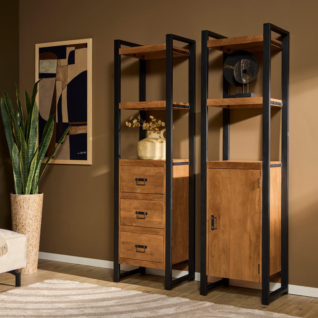 Bücherregal Bori Natur – Mangoholz & Metall, 55 x 40 x 200 cm