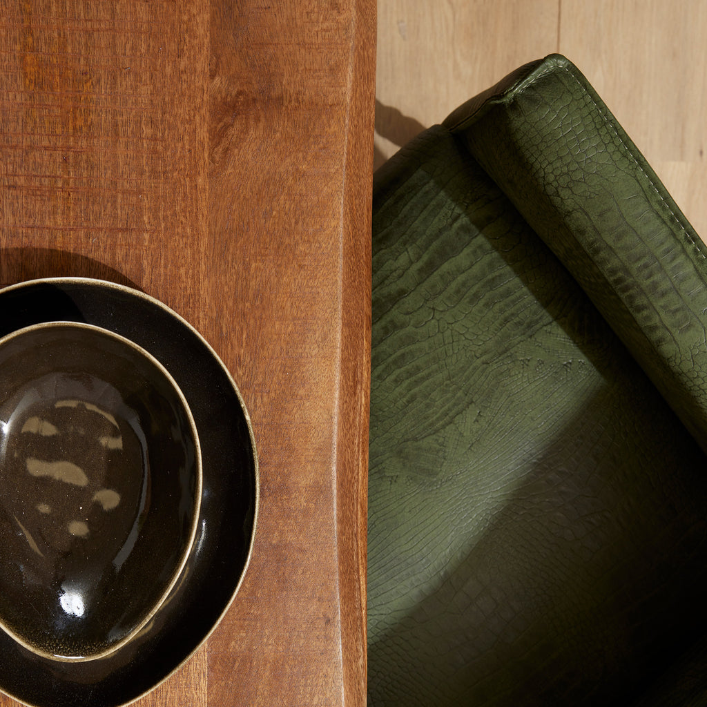 Esstisch Baltimore Natur – Mangoholz Tischplatte mit 6 cm Stärke & schwarzem Matrixgestell, 240 x 100 x 76 cm | Unikat mit Baumkante