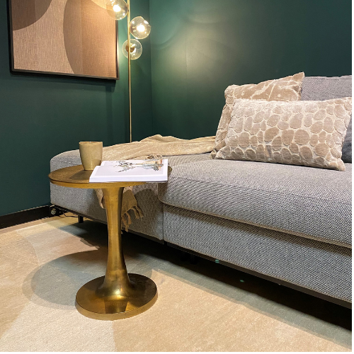 Couchtisch Amara – Aluminium Salontisch in Antik-Gold, 45×45×50 cm, eleganter Beistelltisch im modernen Design