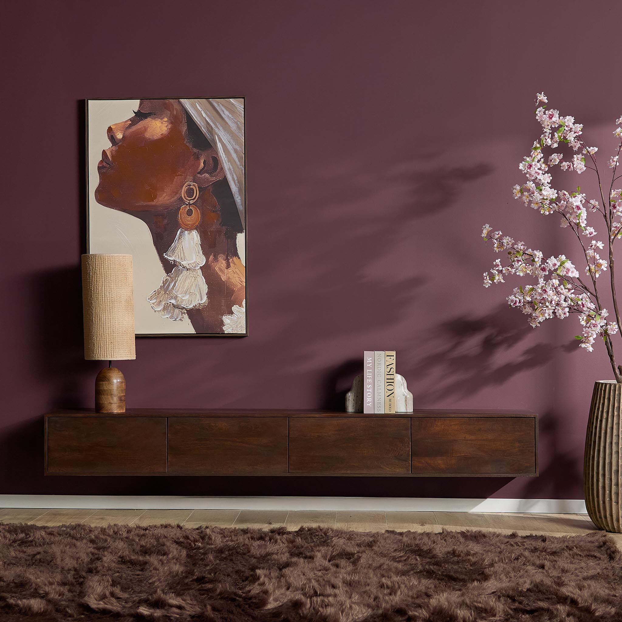 Schwebendes Lowboard Focus Braun – Mangoholz, 240 x 35 x 30 cm, modernes TV-Board mit Push-to-Open-System