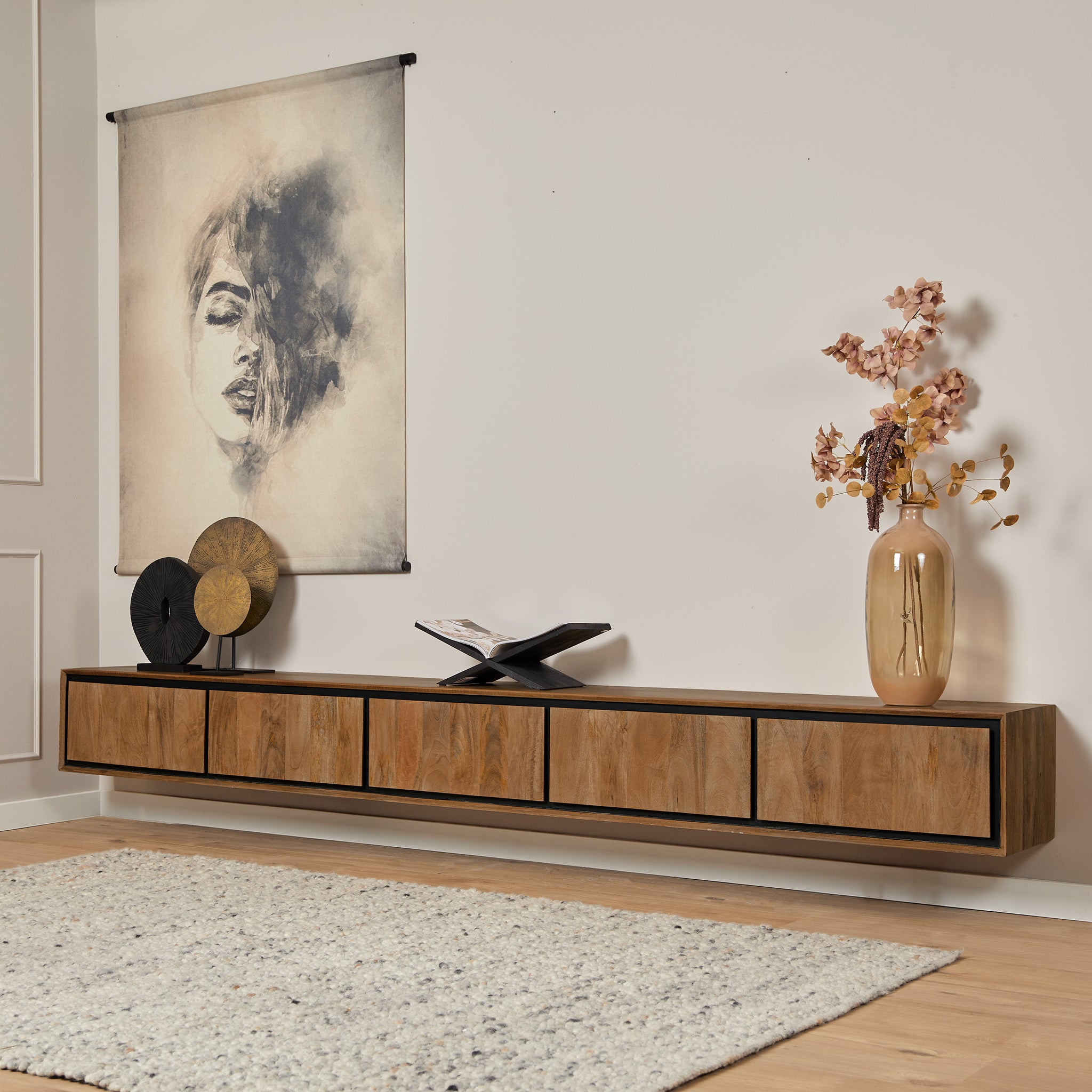 Schwebendes TV-Board Rois – Mangoholz, 5 Türen, 280 x 35 x 30 cm, Wandmontage