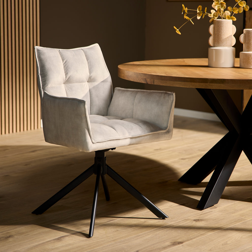 Esszimmerstuhl Daira Velvet Champagner –  Drehstuhl mit Armlehnen  (2er-Set)