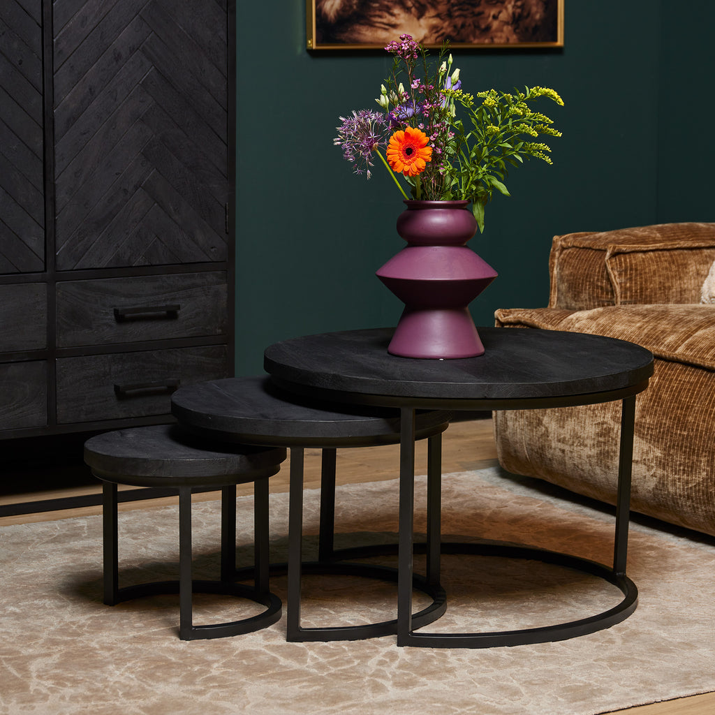 Couchtisch-Set Triole All Black – 3 runde Tische aus Mangoholz mit schwarzem Gestell, Ø70/50/35 cm, modernes Design für stilvolle Wohnzimmer