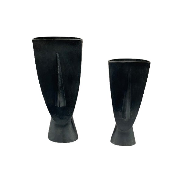 Vase Fin Schwarz Large – Aluminiumvase 16×8×39 cm mit oxidierter Oberfläche, modernes Wohnaccessoire